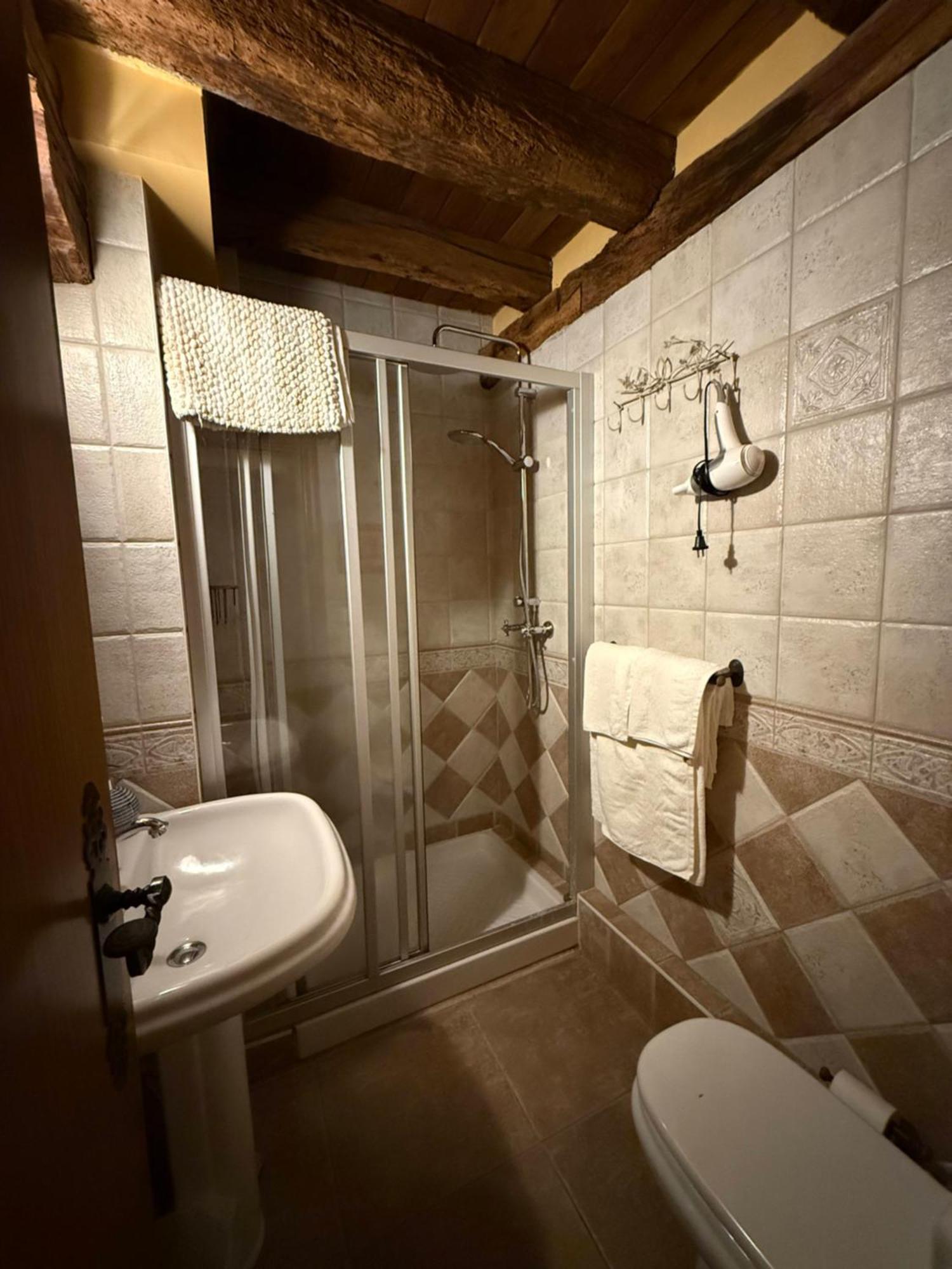 Casa Peluaga Vendégház Oiartzun Kültér fotó