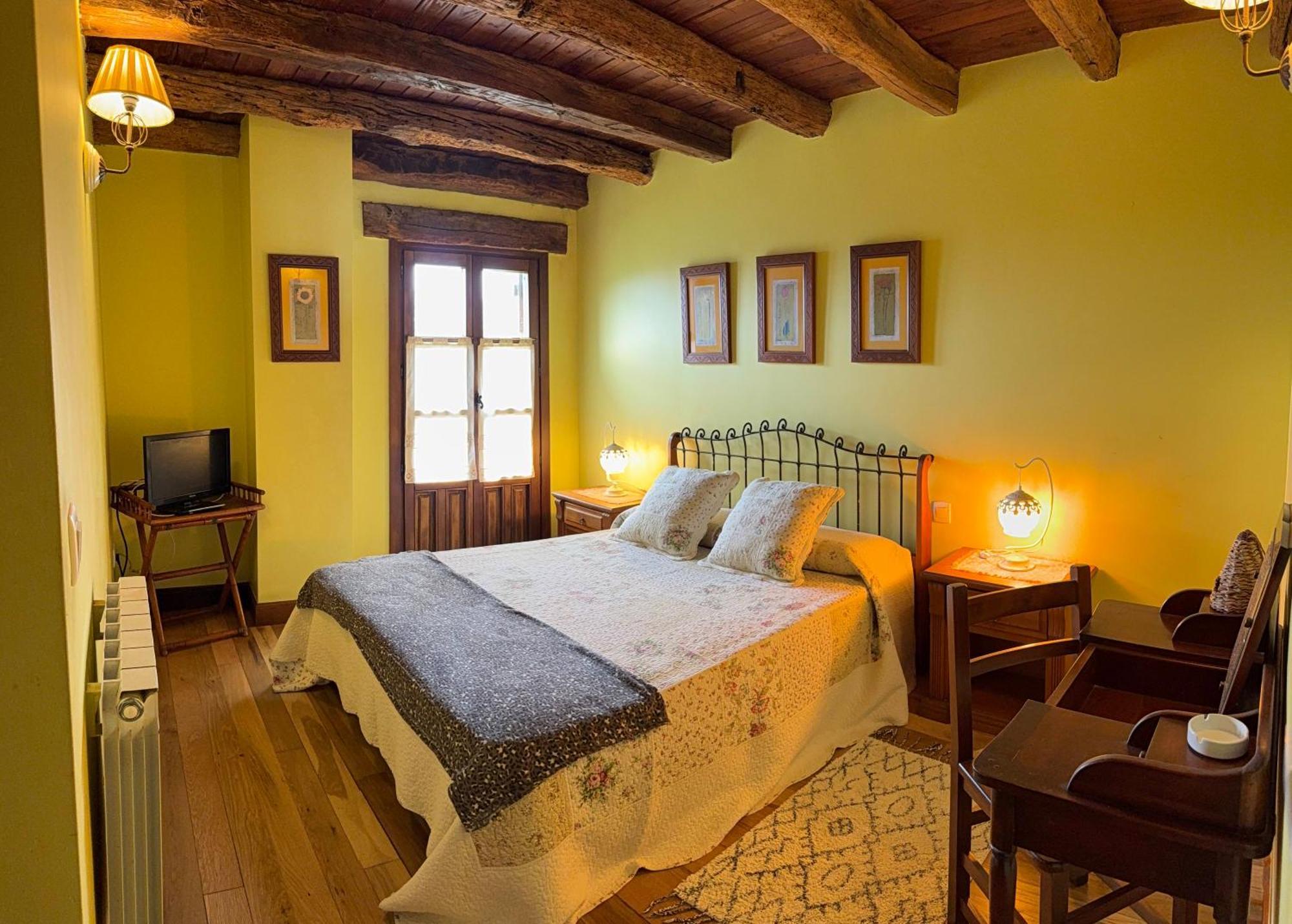 Casa Peluaga Vendégház Oiartzun Kültér fotó