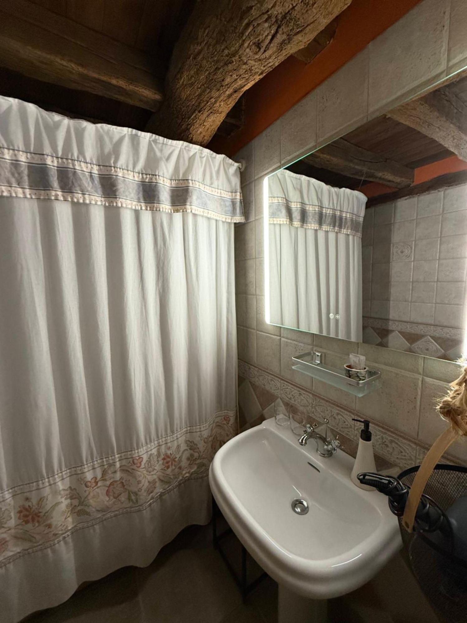 Casa Peluaga Vendégház Oiartzun Kültér fotó