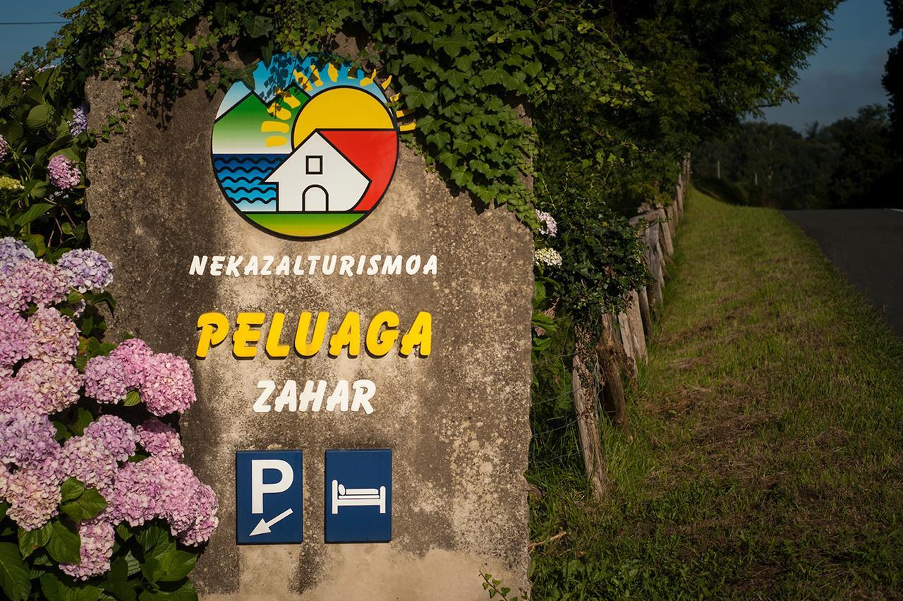 Casa Peluaga Vendégház Oiartzun Kültér fotó
